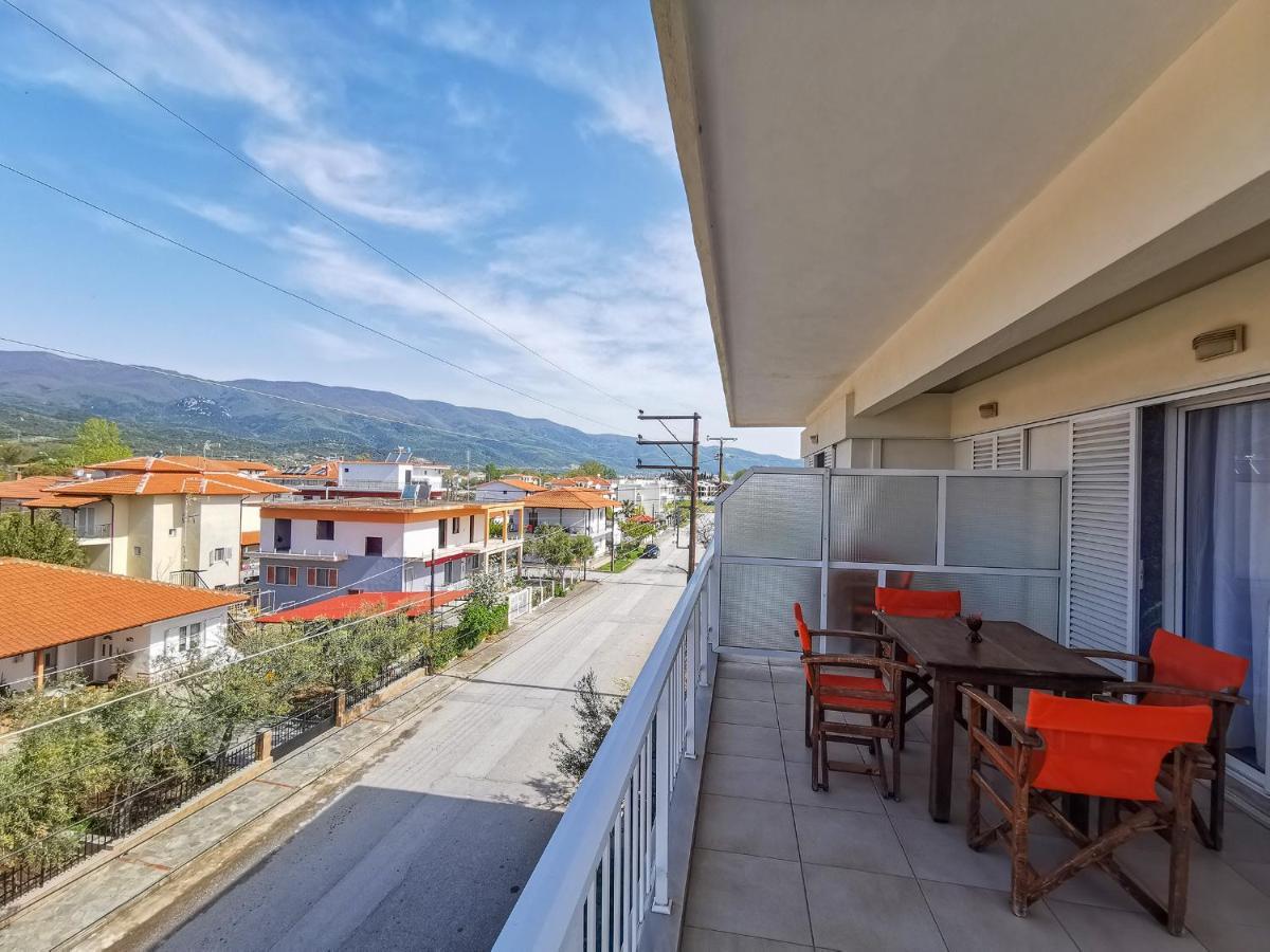 George Laz Rooms Nea Vrasna Exterior photo